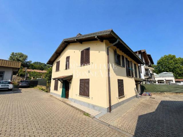 Appartamento in affitto a Varese VA