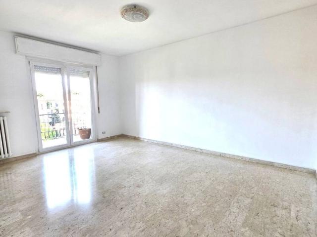 Appartamento in affitto a Varese VA