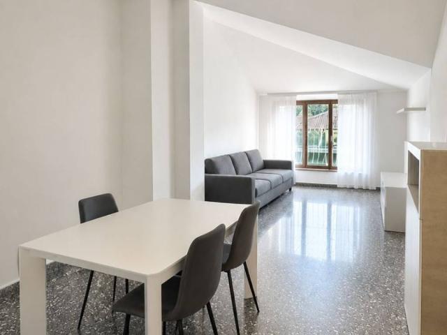 Appartamento in affitto a Varese VA