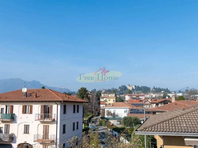 Appartamento in affitto a Varese VA