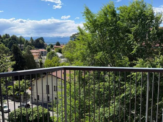 Appartamento in affitto a Varese VA
