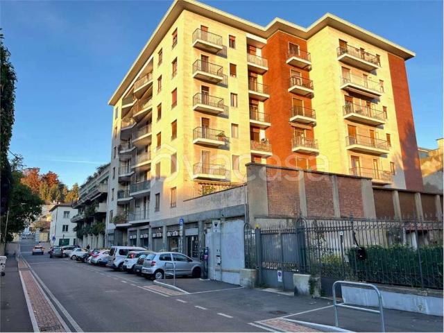 Appartamento in affitto a Varese via Carlo De Cristoforis, 10, non arredato/vuoto, arredato, ristrutturato TrovaCasa