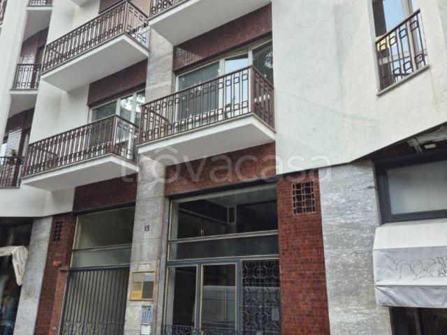 Appartamento in affitto a Varese via Giacomo Puccini, 15, non arredato/vuoto, box, terrazzo TrovaCasa