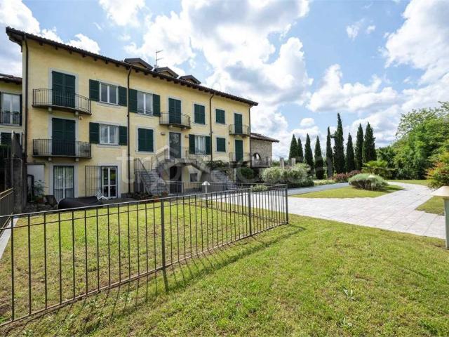 Appartamento in affitto a Varese via Mottarone, 82, arredato, box, balcone TrovaCasa