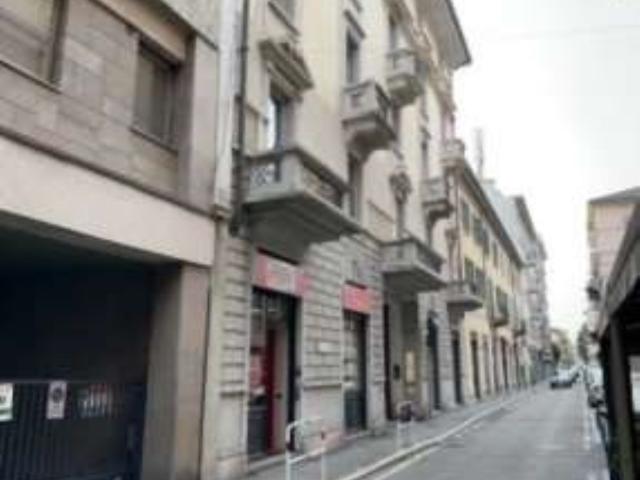 Appartamento in affitto a Varese, non arredato/vuoto, box, ascensore TrovaCasa