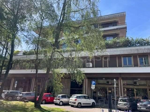Appartamento in affitto a Varese piazza Giovanni xxiii, 11, Brunella