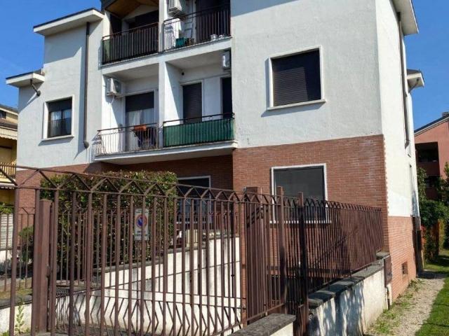 Appartamento in affitto a Vedano al Lambro MB