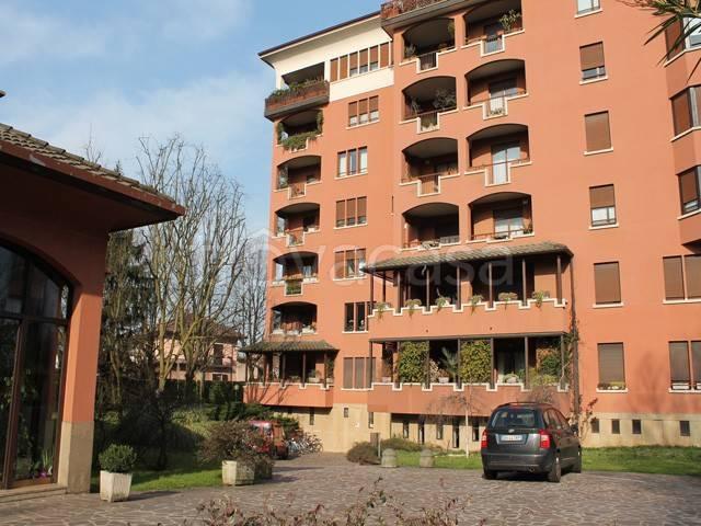 Appartamento in affitto a Vedano al Lambro via Giacomo Matteotti, 4