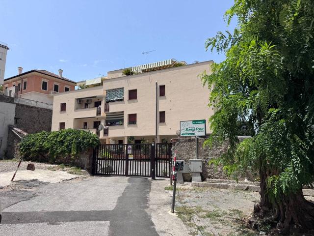 Appartamento in affitto a Velletri RM