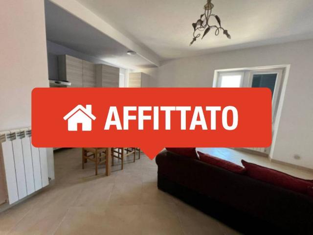 Appartamento in affitto a Velletri via Camillo Meda, parzialmente arredato, buono stato, luminoso TrovaCasa
