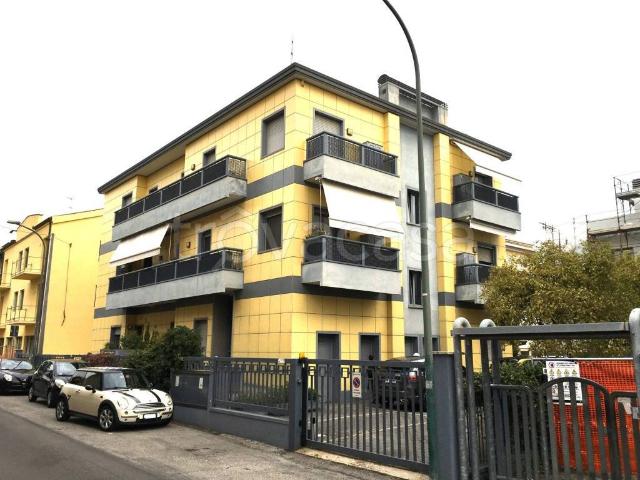Appartamento in affitto a Venezia via Servi di Maria, 12, arredato, posto auto, terrazzo TrovaCasa