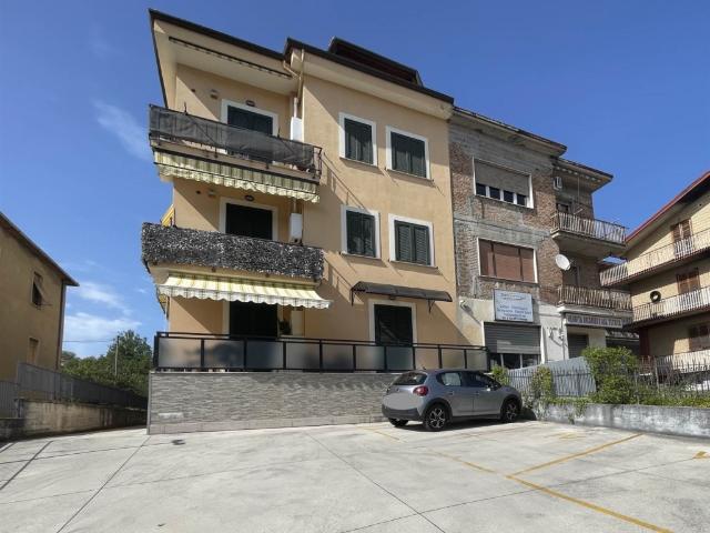 Appartamento in affitto a Veroli via Castelmassimo 144, arredato, posto auto, lavatrice TrovaCasa
