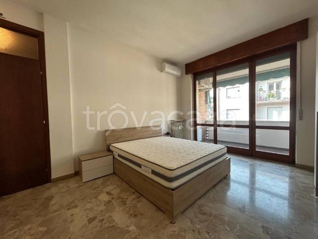 Appartamento in affitto a Verona via 24 Maggio, 20, arredato, balcone, cucina abitabile TrovaCasa