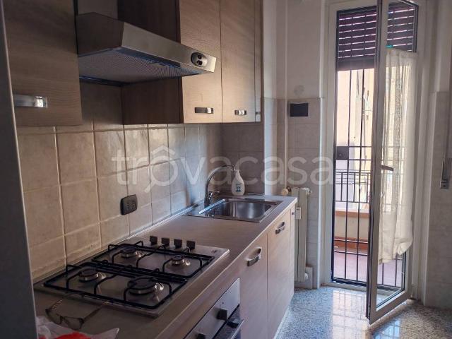 Appartamento in affitto a Verona via 4 Novembre, arredato, cantina, luminoso TrovaCasa