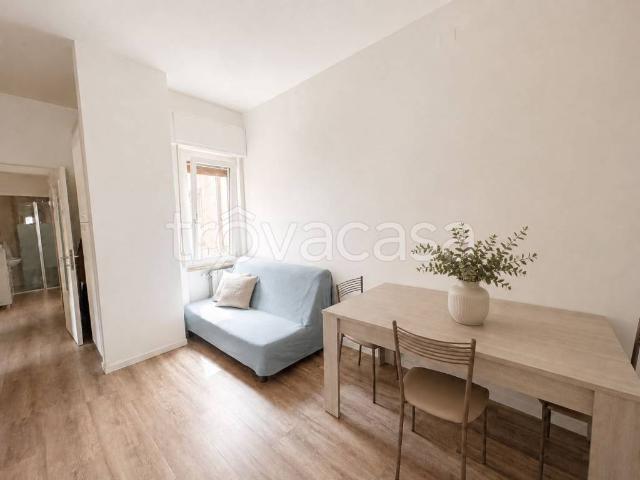 Appartamento in affitto a Verona via Cantarane, arredato, terrazzo, ascensore TrovaCasa
