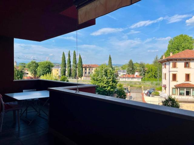 Appartamento in affitto a Verona via Albere, 8, Stadio