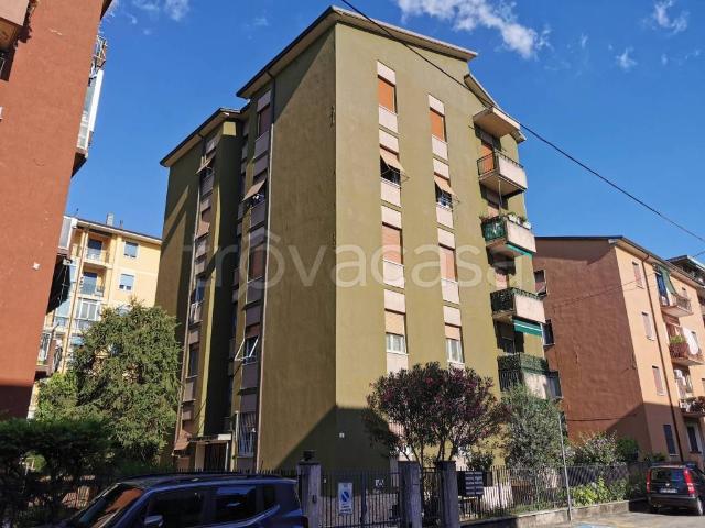 Appartamento in affitto a Verona via Giacomo Puccini, 2, arredato, ascensore, parzialmente ristrutturato TrovaCasa
