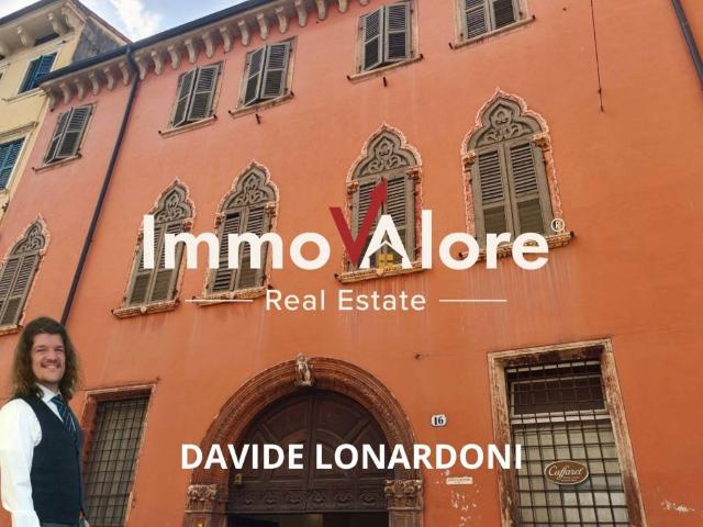 Appartamento in affitto a Verona via Stella, non arredato/vuoto, terrazzo, riscaldamento autonomo TrovaCasa