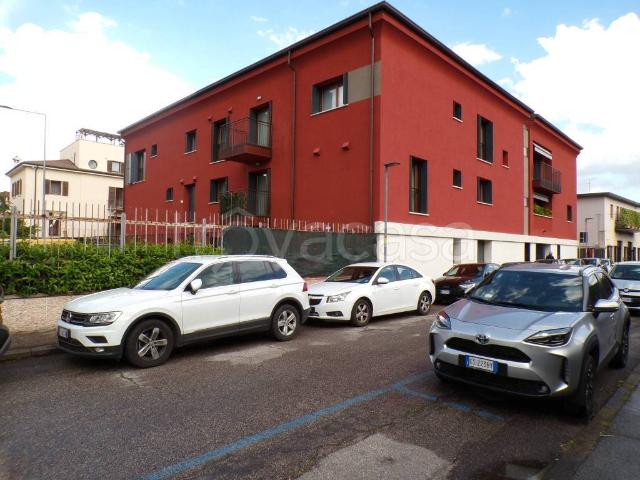 Appartamento in affitto a Verona vicolo Cere, arredato, box, nuova costruzione TrovaCasa
