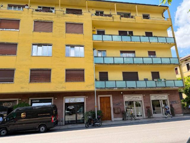 Appartamento in affitto a Verona VR