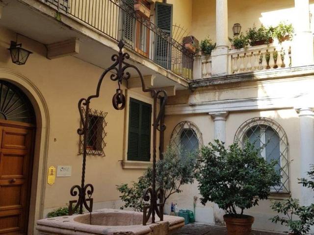 Appartamento in affitto a Verona VR