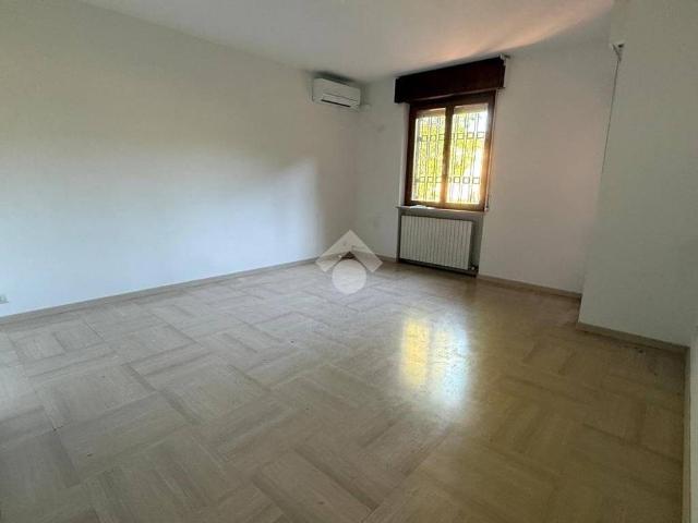 Appartamento in affitto a Verona VR
