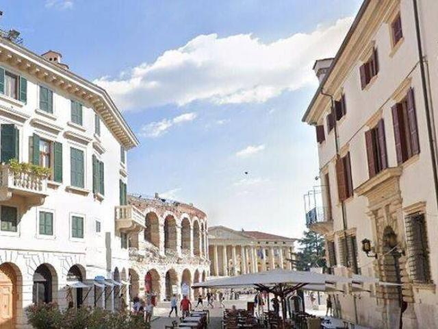 Appartamento in affitto a Verona VR