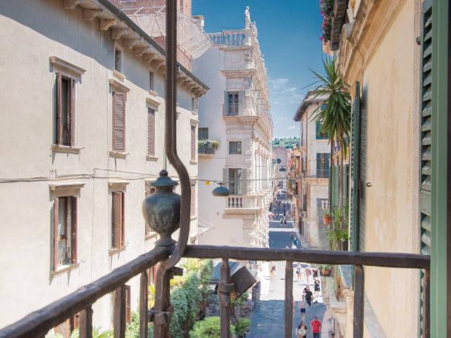 Appartamento in affitto a Verona VR