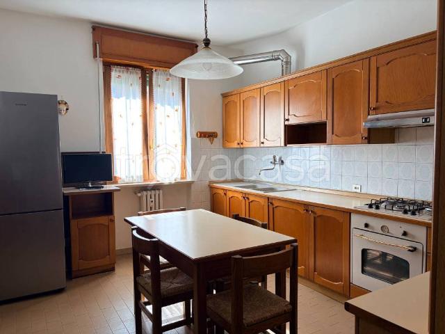 Appartamento in affitto a Verona, arredato, ascensore, cantina TrovaCasa