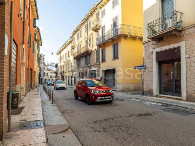 Appartamento in affitto a Verona, arredato, centrale TrovaCasa