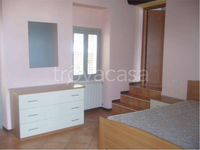 Appartamento in affitto a Verbania, arredato, riscaldamento autonomo, balcone TrovaCasa