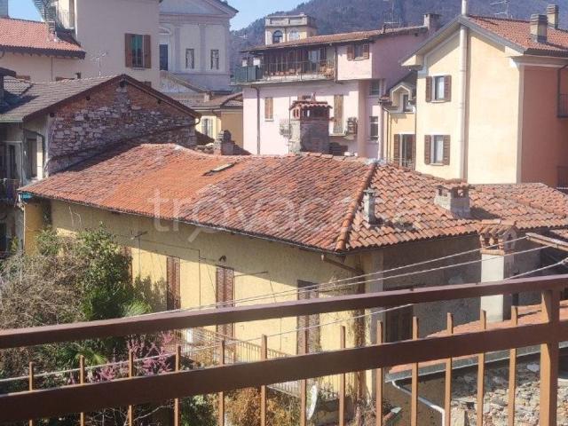 Appartamento in affitto a Verbania via Antonio Baiettini, non arredato/vuoto, box, ascensore TrovaCasa