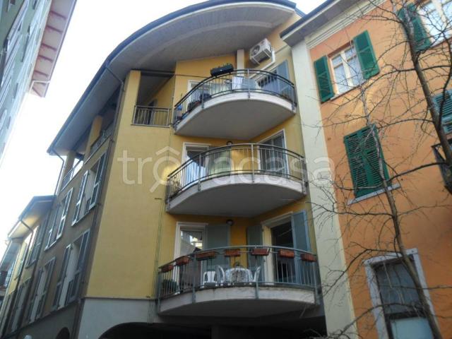 Appartamento in affitto a Verbania via Antonio Tacchini, arredato, terrazzo, riscaldamento autonomo TrovaCasa