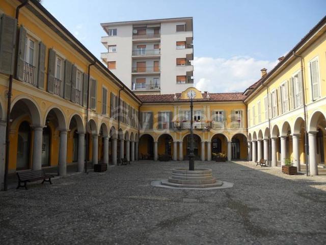 Appartamento in affitto a Verbania via Guglielmo Marconi, non arredato/vuoto, box, riscaldamento autonomo TrovaCasa