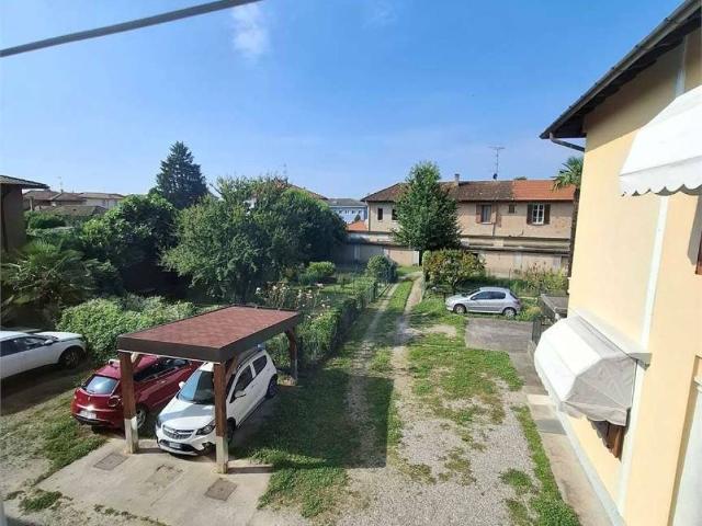 Appartamento in affitto a Vergiate VA