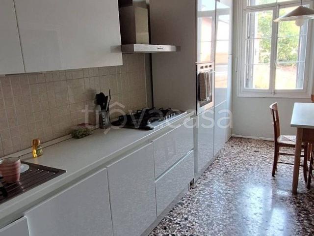 Appartamento in affitto a Vicenza contra' Riale, arredato, luminoso, ripostiglio TrovaCasa