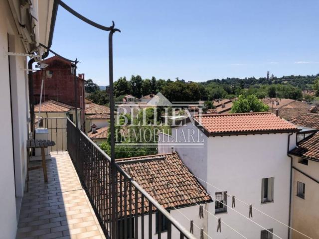 Appartamento in affitto a Vicenza contrà san pietro, arredato, terrazzo, centrale TrovaCasa
