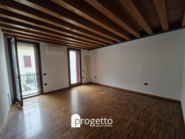 Appartamento in affitto a Vicenza, box, terrazzo, parzialmente arredato TrovaCasa