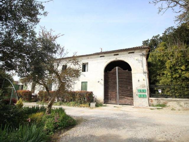 Appartamento in affitto a Vicenza str. Dell'Ospedaletto, arredato, ultimo piano, ristrutturato TrovaCasa