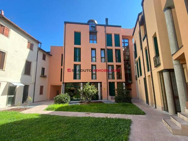 Appartamento in affitto a Vicenza VI