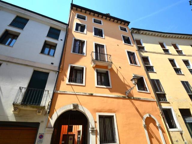 Appartamento in affitto a Vicenza VI