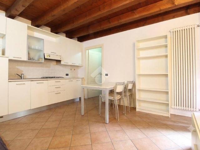 Appartamento in affitto a Vicenza VI