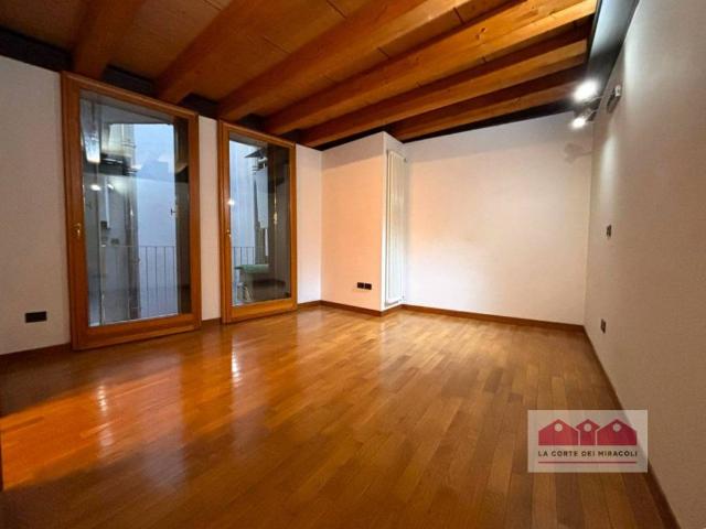Appartamento in affitto a Vicenza VI