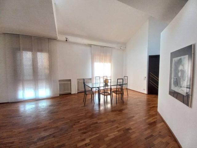 Appartamento in affitto a Vicenza VI