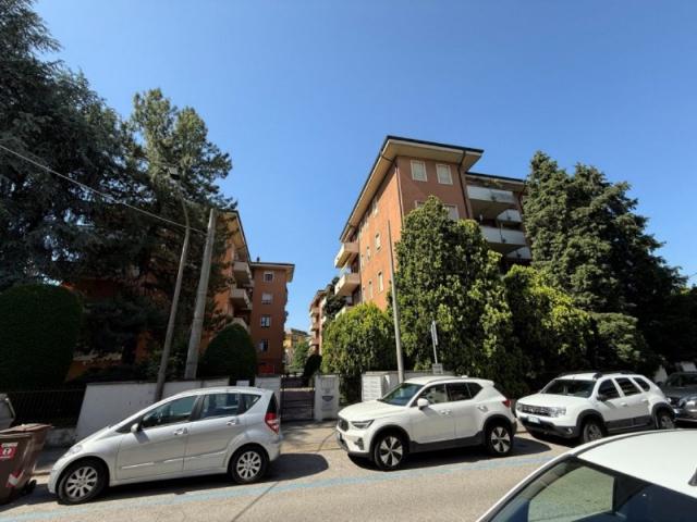 Appartamento in affitto a Vicenza via Cappuccini 1, arredato, caminetto, box doppio TrovaCasa