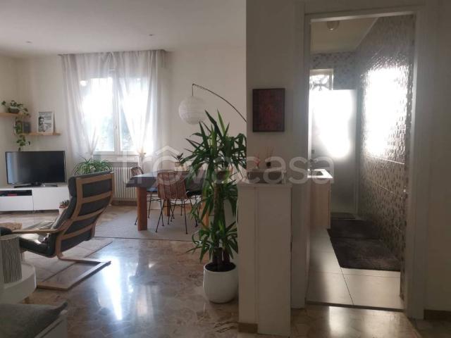 Appartamento in affitto a Vicenza via Giuseppe Capparozzo, arredato, box, terrazzo TrovaCasa
