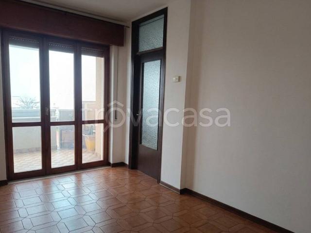 Appartamento in affitto a Vicenza via Pietro Marco Zaguri, 55, box, terrazzo, parzialmente arredato TrovaCasa
