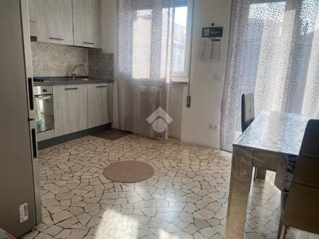 Appartamento in affitto a Vicenza viale dal verme, 1, arredato, terrazzo, vicinanze negozi TrovaCasa