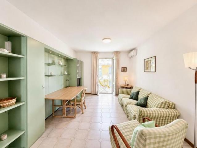 Appartamento in affitto a Viareggio 80 mq Rif: 1424517