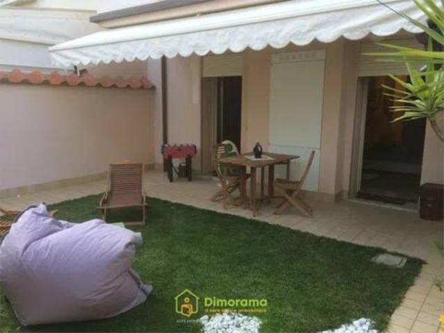 Appartamento in affitto a Viareggio via Amerigo Vespucci, 83, arredato, giardino privato, riscaldamento autonomo TrovaCasa